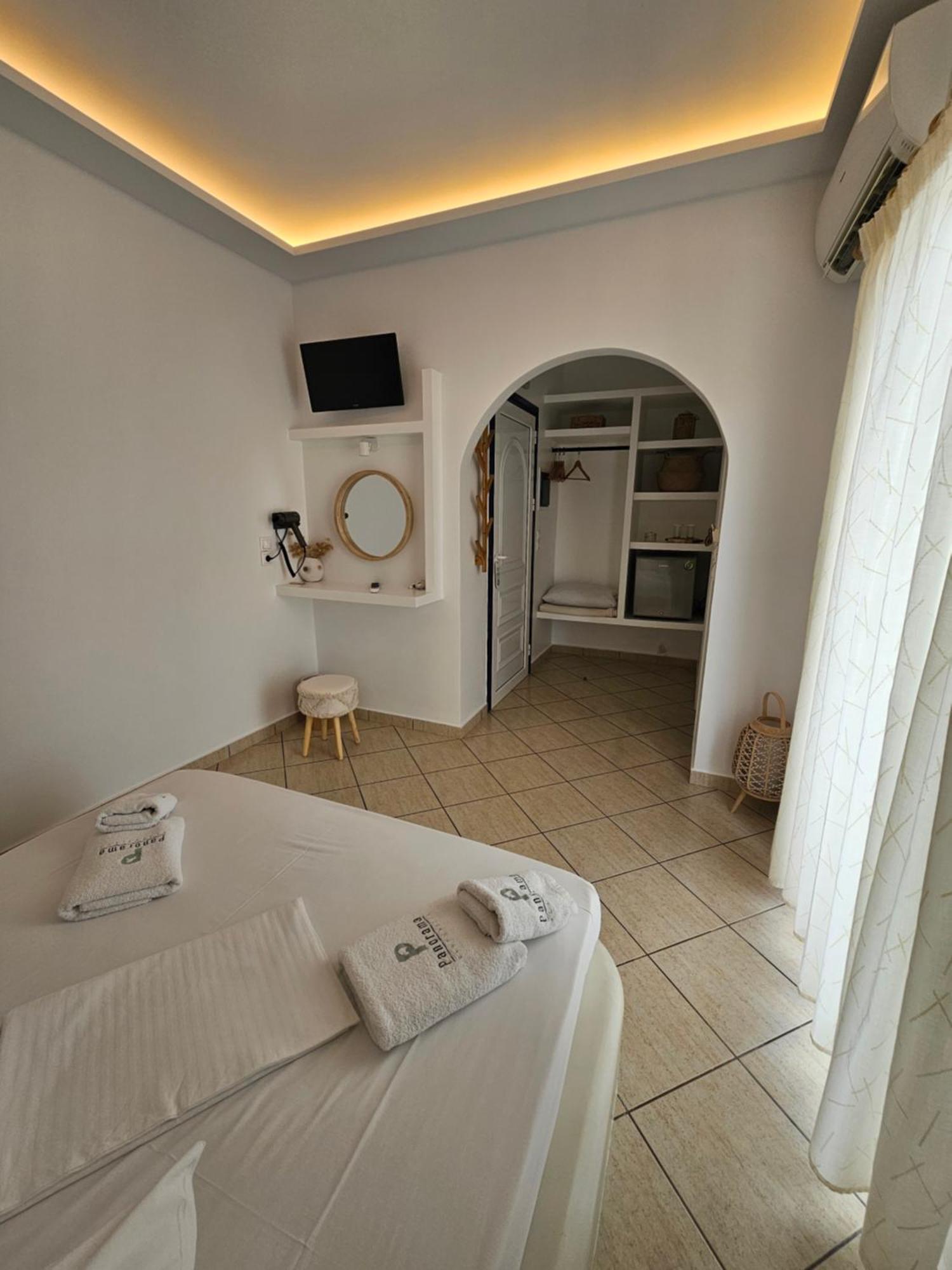 Panorama Elafonisos Hotel Bagian luar foto