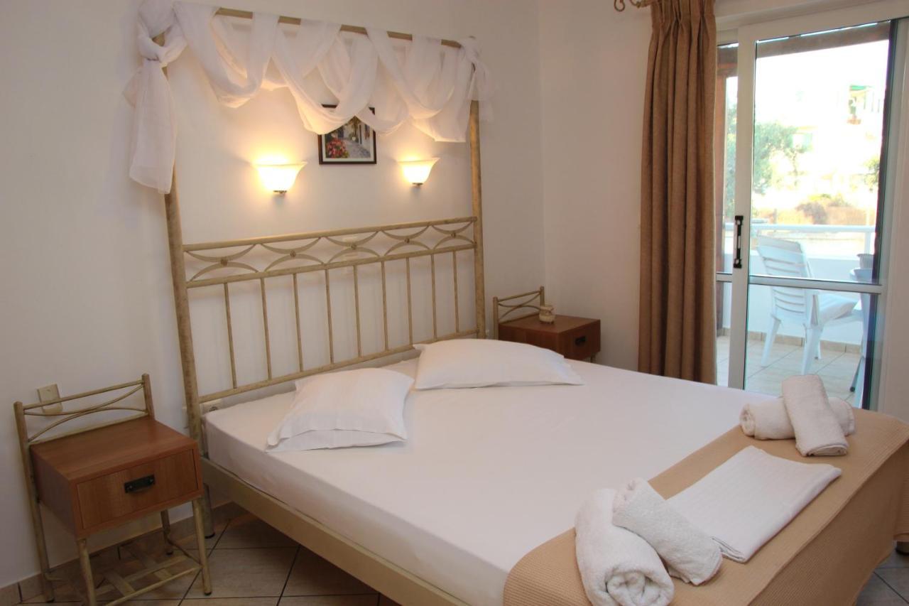 Panorama Elafonisos Hotel Bagian luar foto