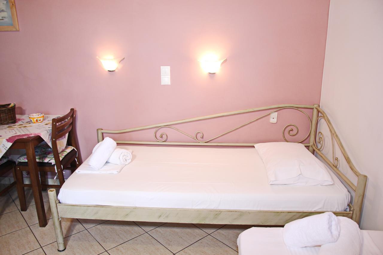 Panorama Elafonisos Hotel Bagian luar foto
